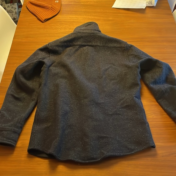 Taylor Stitch wool watch over shirt, size 38 (roughly medium). - Picture 4 of 5